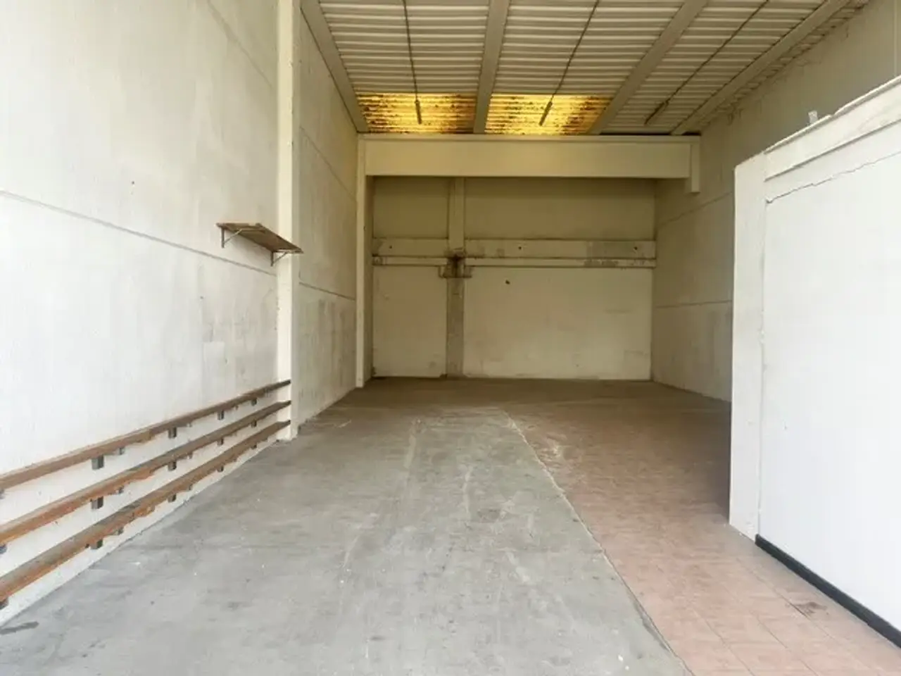 Capannone in Via Vò di Placca, Due Carrare, {3} - Foto 1