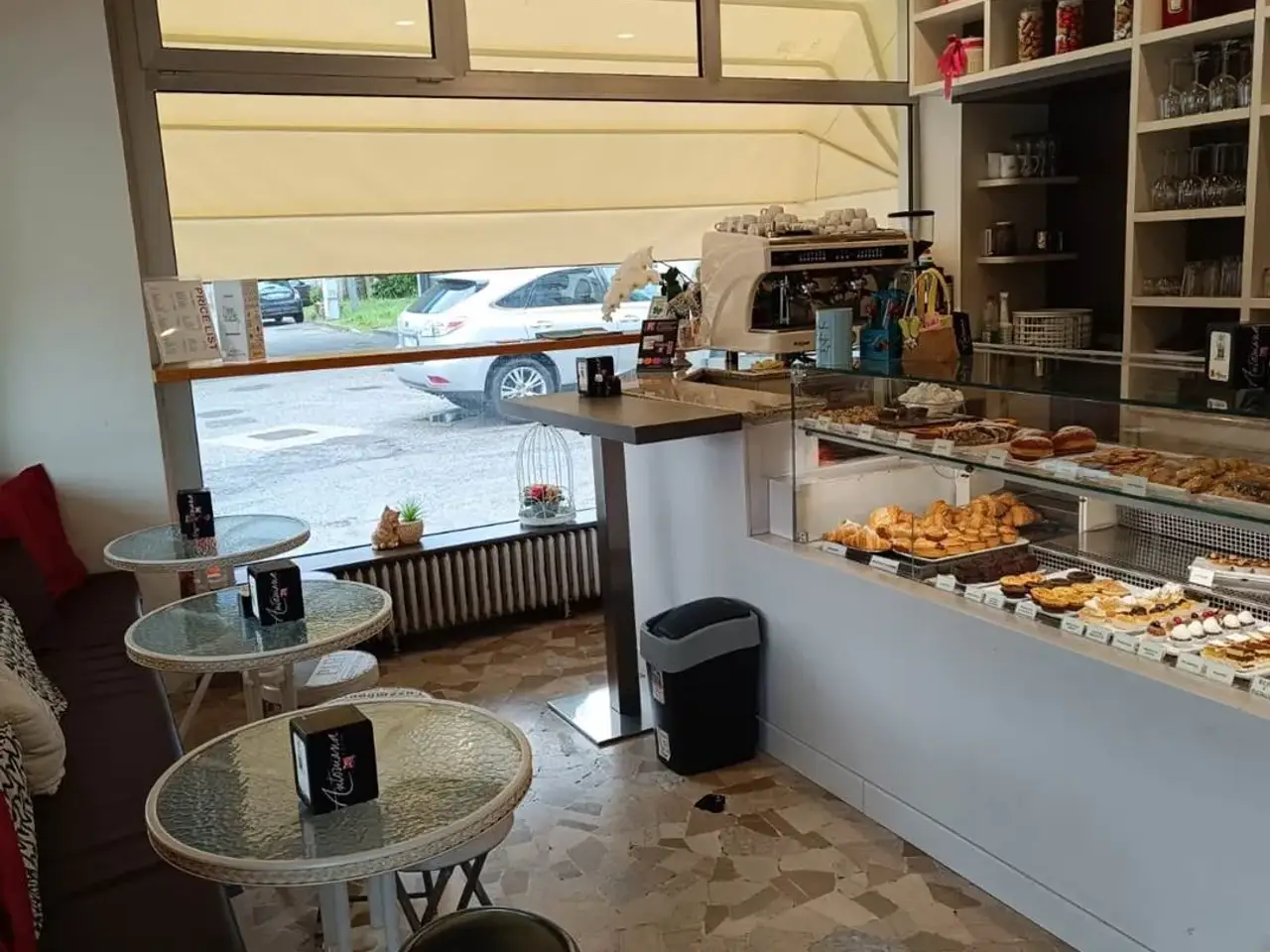 Pasticceria in , Roncade, {3} - Foto 1