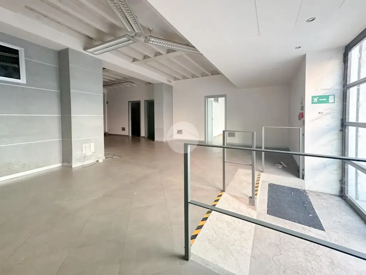 Negozio in Via Chiassi 15, Castiglione Delle Stiviere, {3} - Foto 2