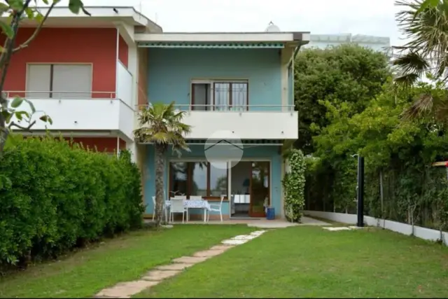 Terraced house in {3}, Via Gorizia 1 - Photo 1