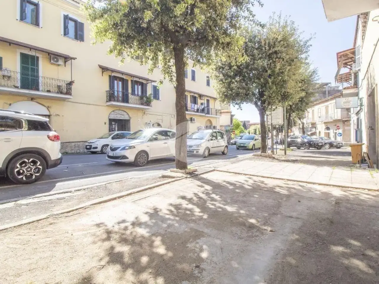 Negozio in Via della Libertà, Palombara Sabina, {3} - Foto 2