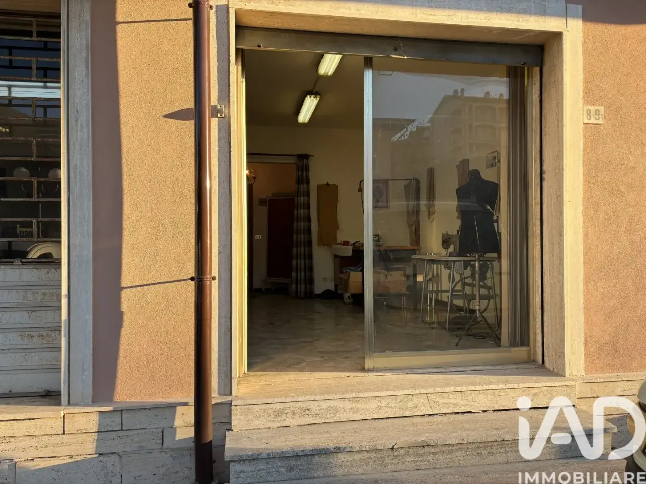 Negozio in Via Romana 89, Ceriale, {3} - Foto 2
