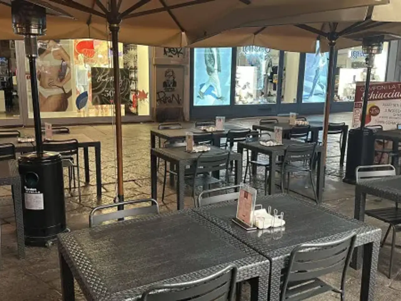 Pub in Via Giuseppe Garibaldi 38, Torino, {3} - Foto 2