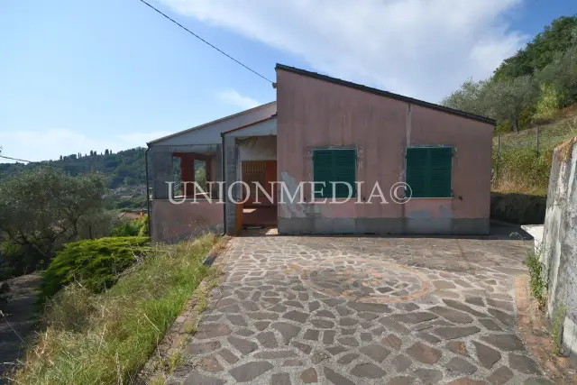 Detached house in Via dei Molini, Sarzana - Photo 1