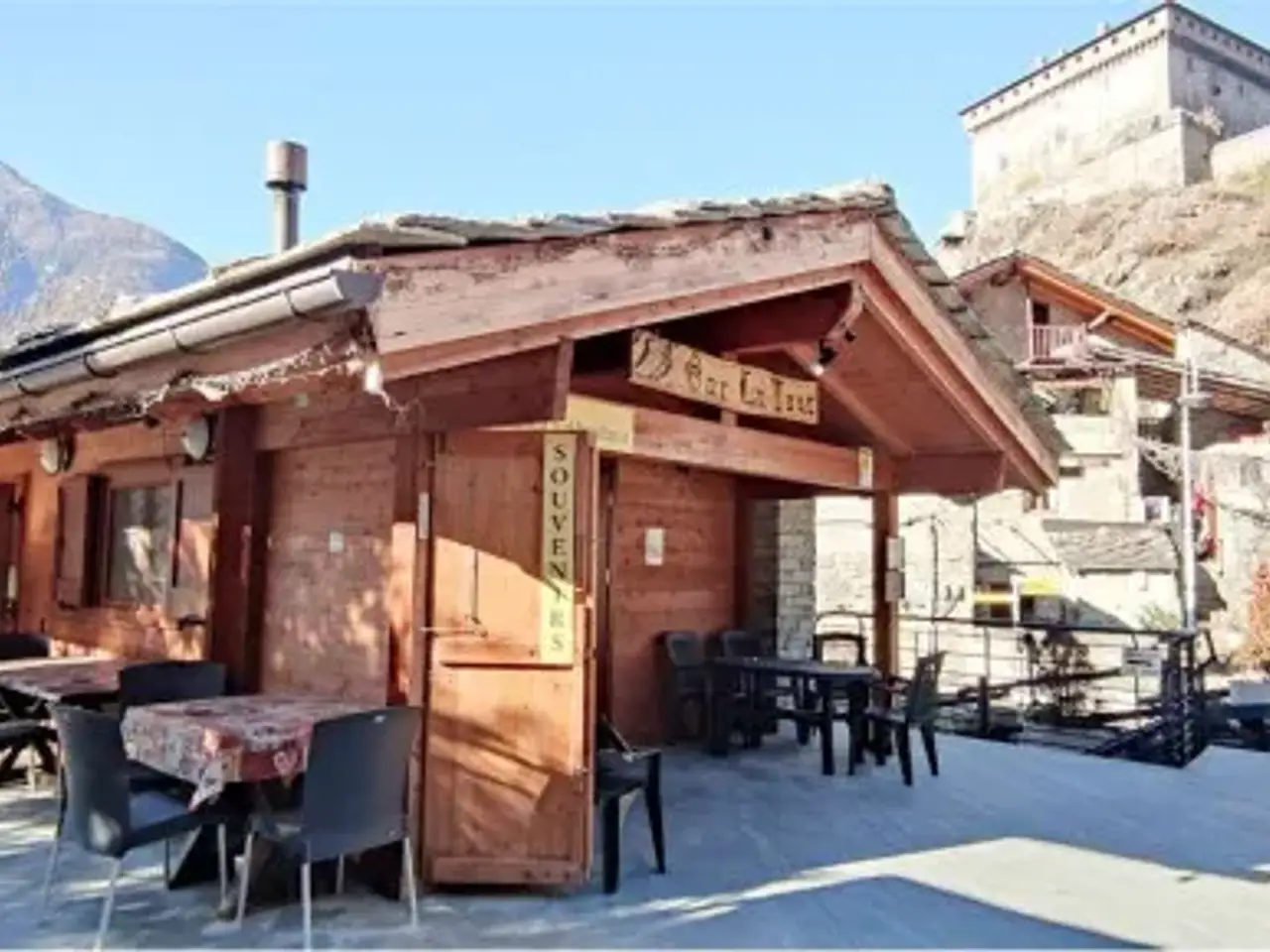 Negozio in Frazione La Tour, Verres, {3} - Foto 2