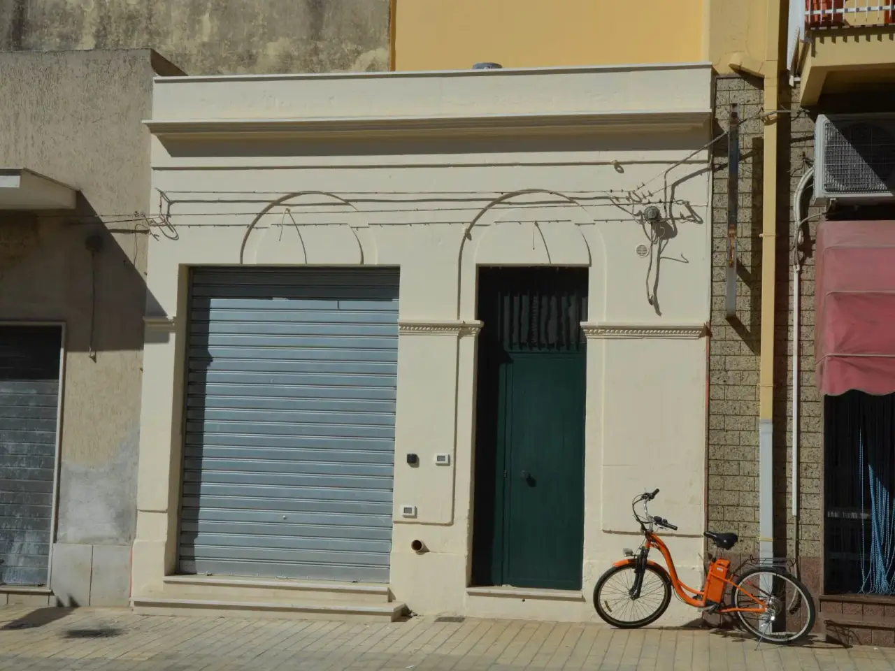 Negozio in , Avola, {3} - Foto 1