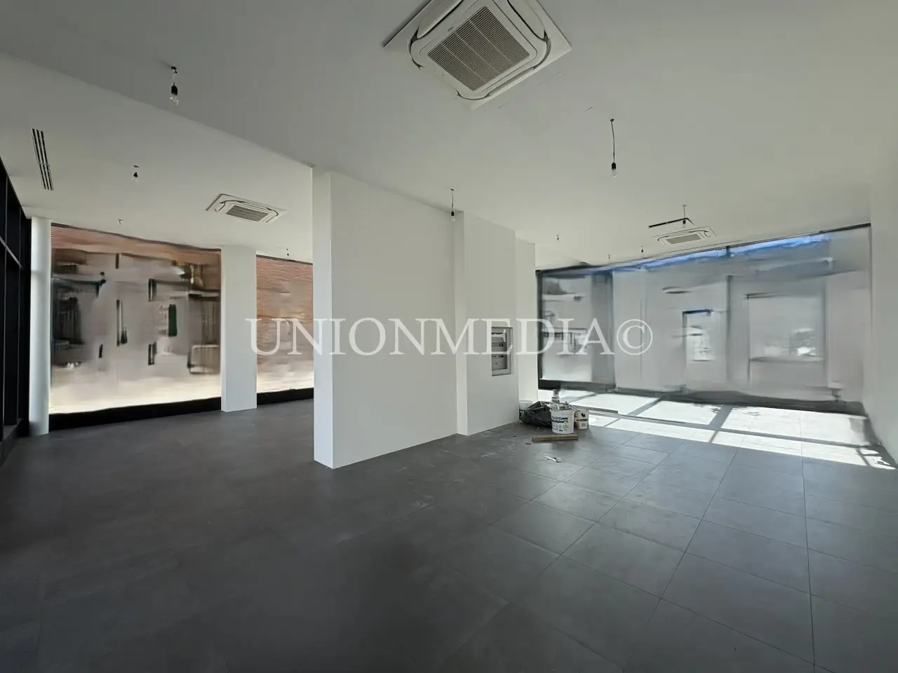 Palazzina commerciale in , Sarzana, {3} - Foto 2
