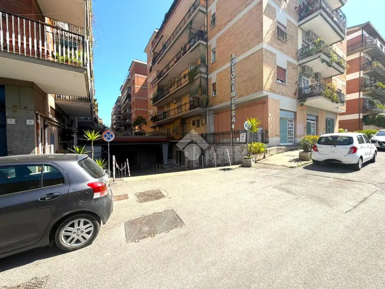 Negozio in Via Italo Svevo 11, Roma, {3} - Foto 1
