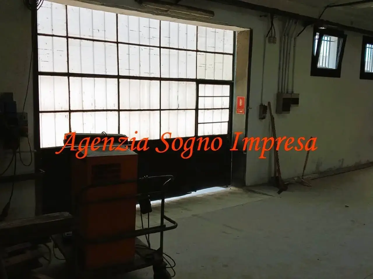 Magazzino in  - Zona Roncadello, Forli', Forli'-Cesena, Forli', {3} - Foto 2