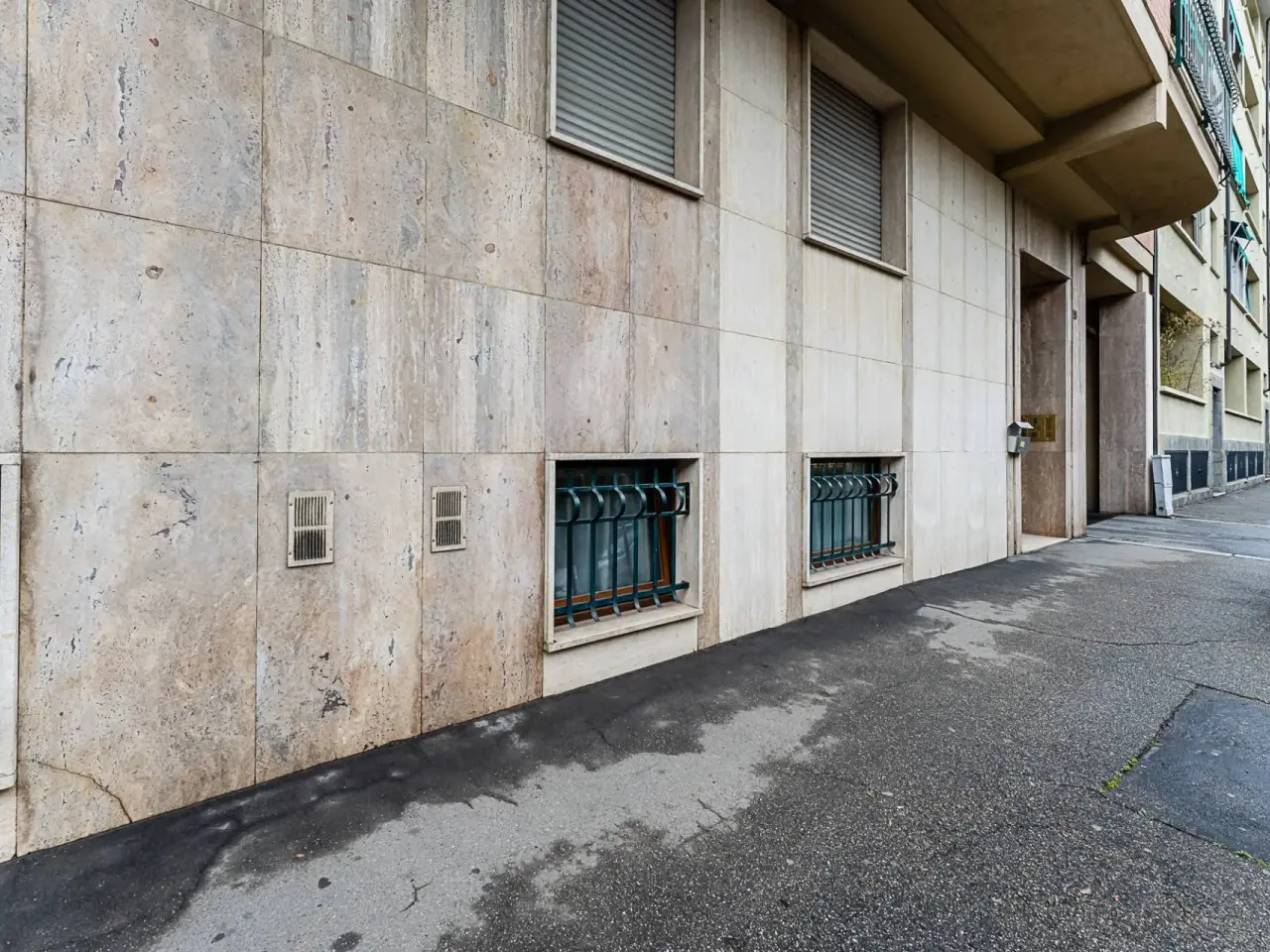 Magazzino in Via Luigi Pagliani 19, Torino, {3} - Foto 2