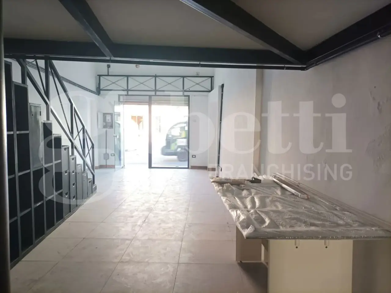 Negozio in Via Lamarmora 46, Quartu Sant'Elena, {3} - Foto 1