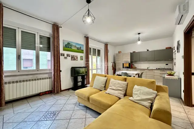 Zweizimmerwohnung in Via Francesco Rismondo 103, Milano - Foto 1