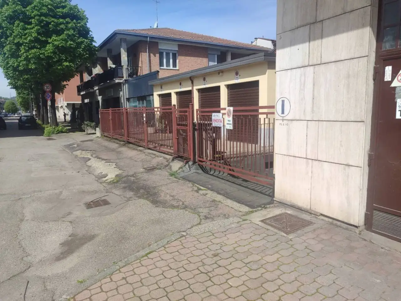 Magazzino in Corso Venezia 5, Asti, {3} - Foto 1
