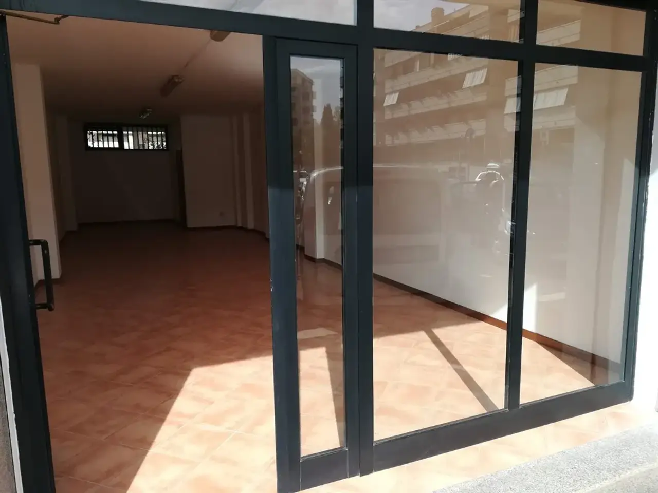 Negozio in Via Giorgio De Lullo 123, Roma, {3} - Foto 2