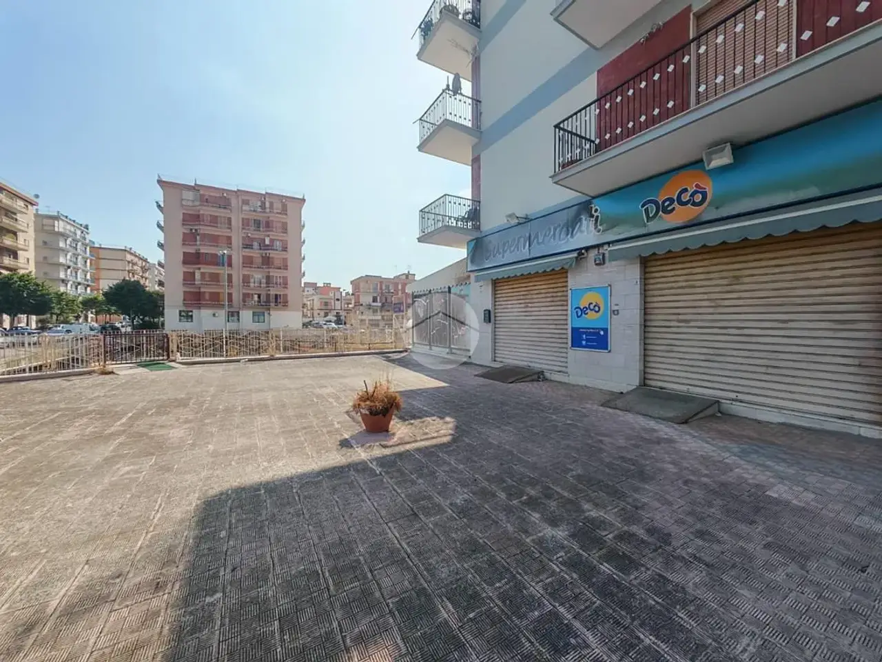 Negozio in Via Giuseppe di Vittorio 56, Manfredonia, {3} - Foto 2