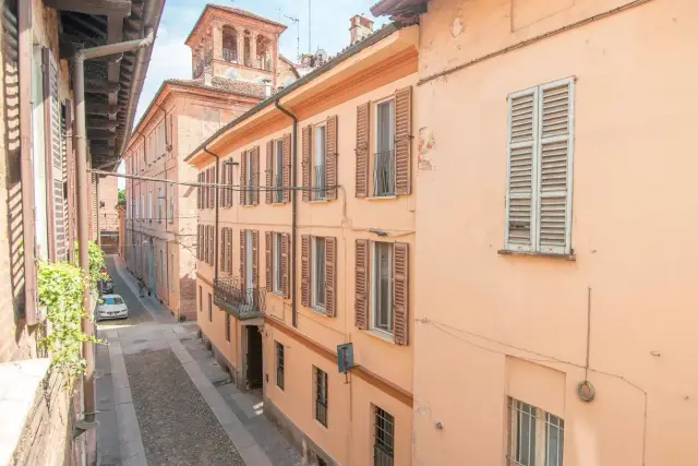 4-room flat in Via Antonio Mantovani  2, Pavia - Photo 1