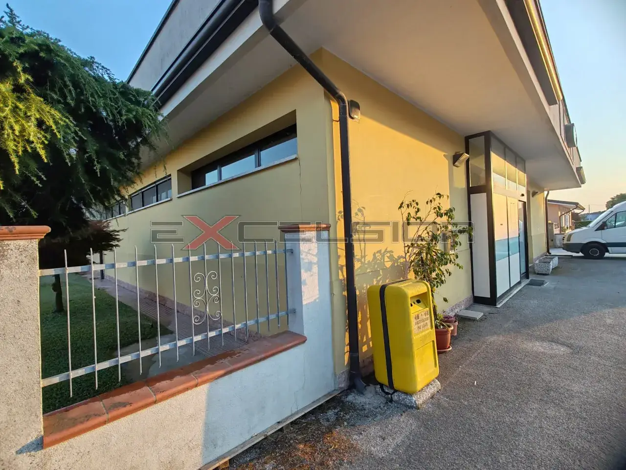 Negozio in Via G. Matteotti N.20 Bis - Cavarzere (Ve), Pettorazza Grimani, {3} - Foto 2