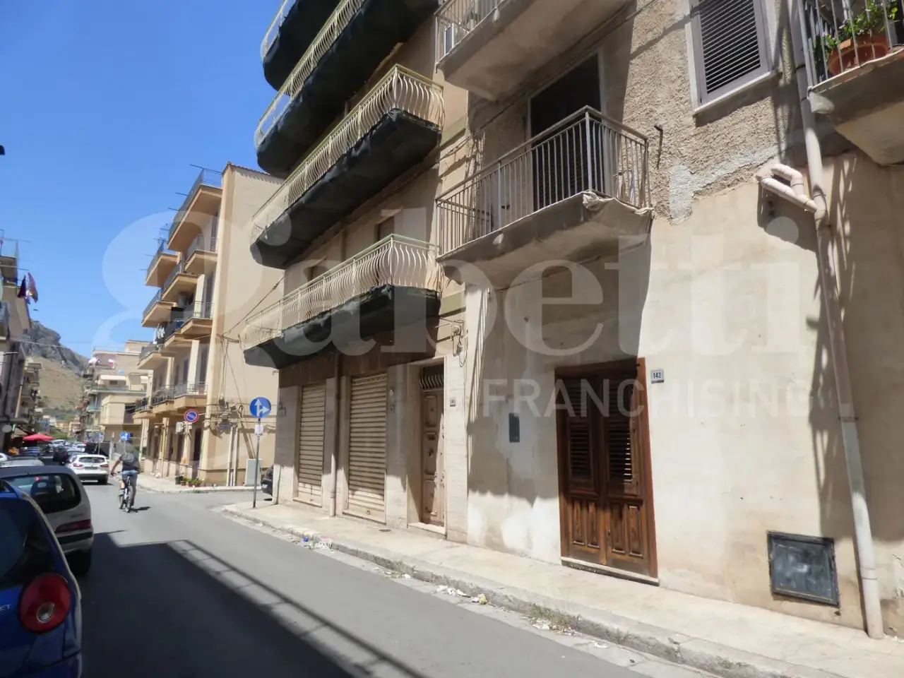 Magazzino in Via Carà 142, Bagheria, {3} - Foto 1