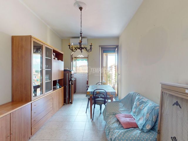 3-room flat in Piazza Tommaso Campanella 19, Torino - Photo 1