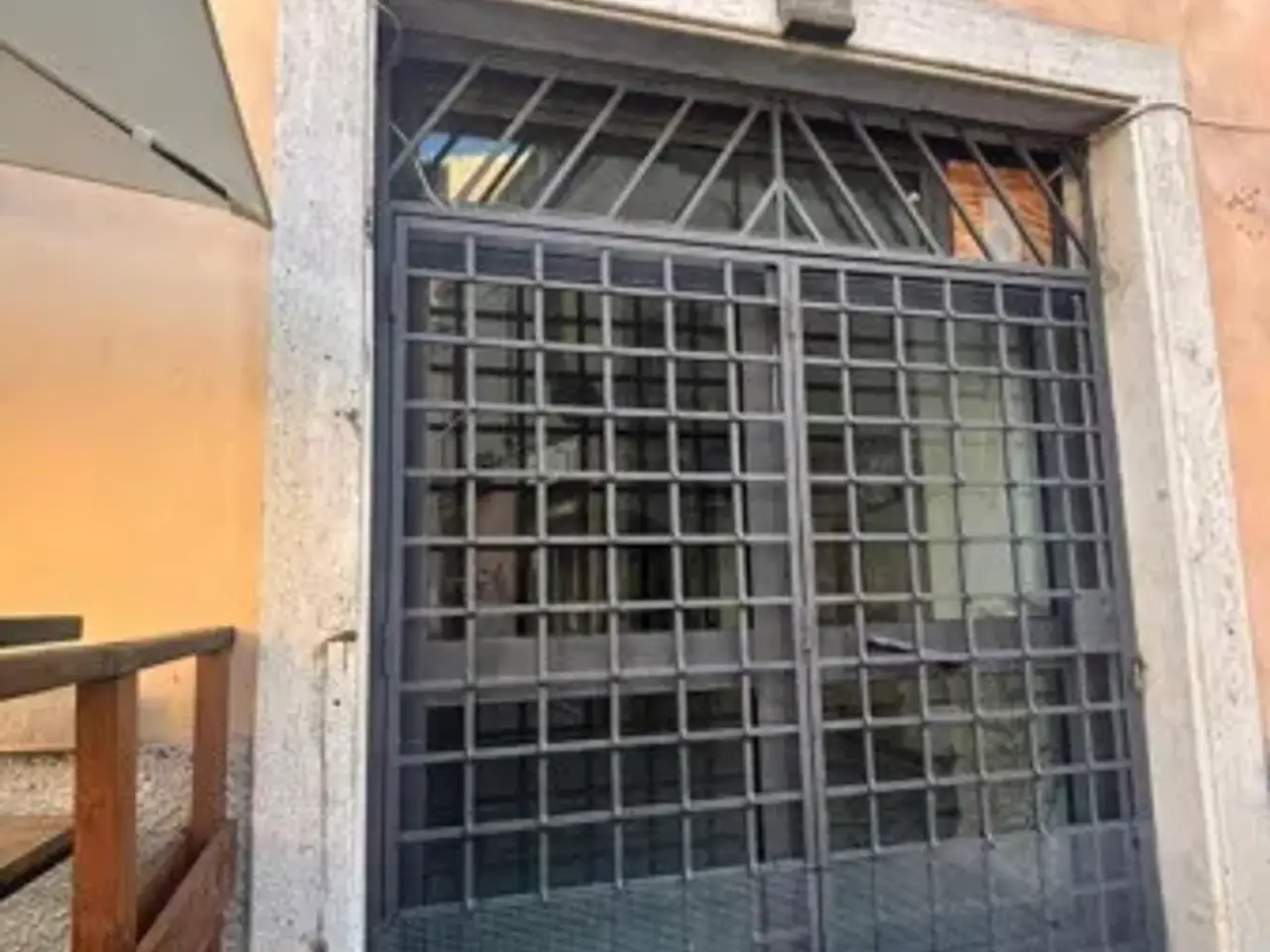 Negozio in Piazza 4 Novembre, Sezze, {3} - Foto 2
