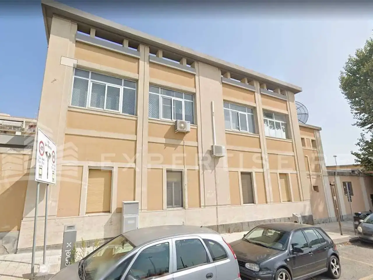Capannone in Via Santa Cecilia 36, Messina, {3} - Foto 1