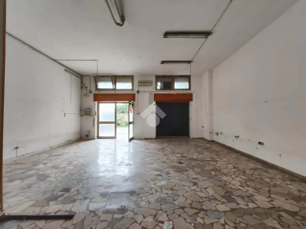 Laboratorio in Via Giotto 19, Melito Di Napoli, {3} - Foto 1