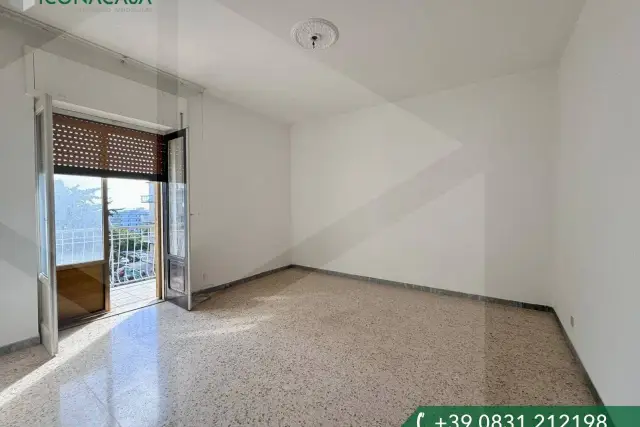 main gallery real estate image