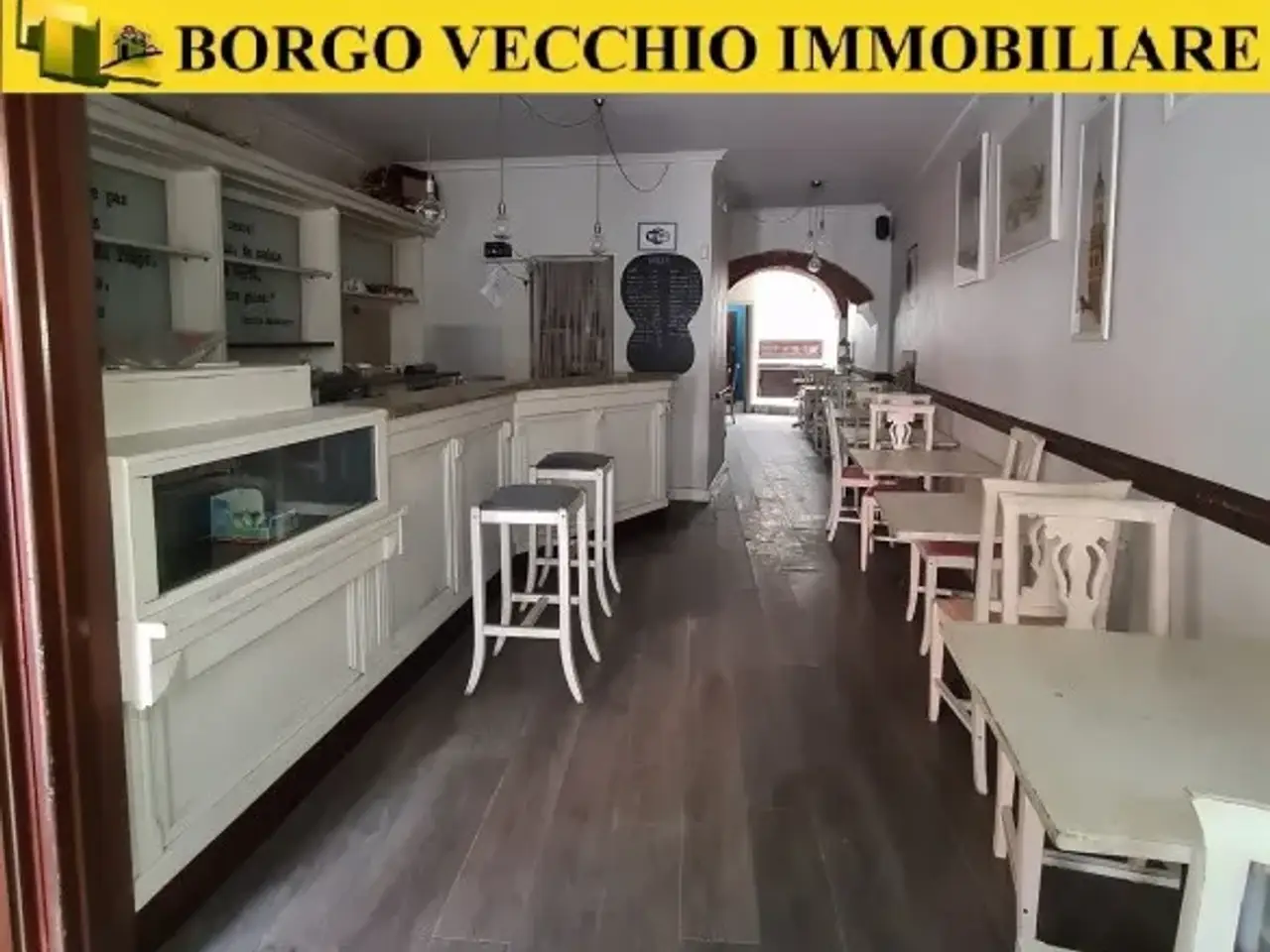 Negozio in Via Roberto d'Azeglio, Busca, {3} - Foto 1