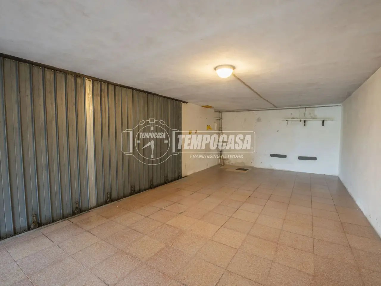 Magazzino in Via San Giovanni Bosco, Porto Sant'Elpidio, {3} - Foto 1
