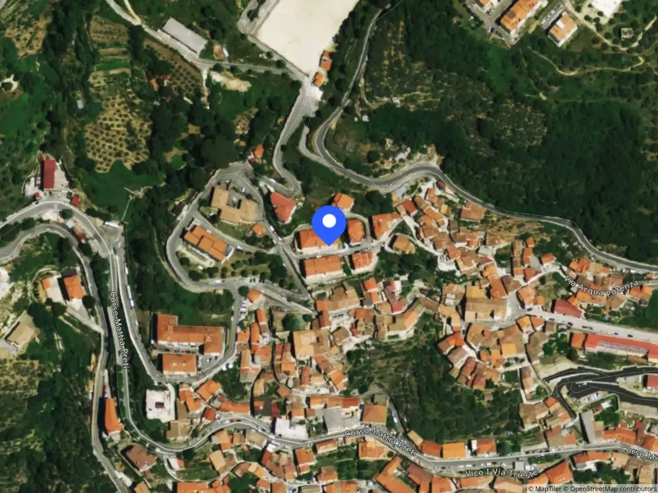 Magazzino in Viale Primo Maggio 17 17, Taverna, {3} - Foto 1