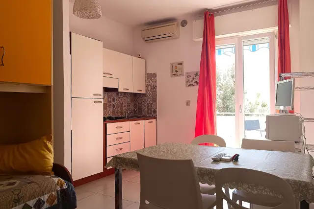 One-room flat in Via Monte Pasubio 6, Lignano Sabbiadoro - Photo 1