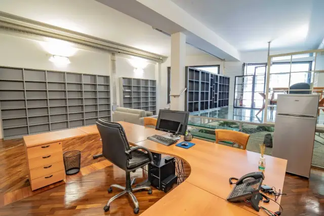 Shared office in Piazza Ernesto De Angeli 9, Milano - Photo 1