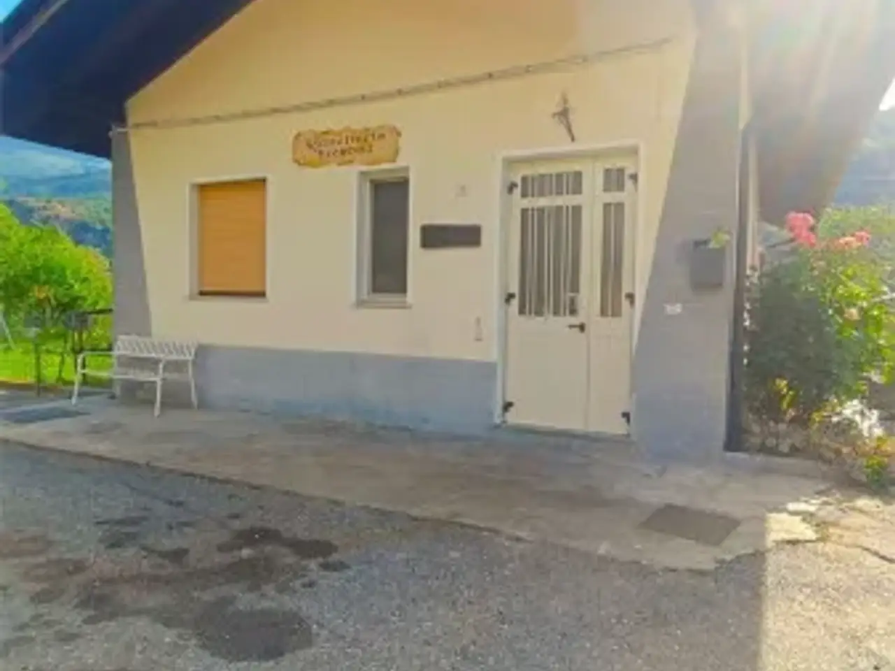 Negozio in Frazione Fabbrica 36, Champdepraz, {3} - Foto 1