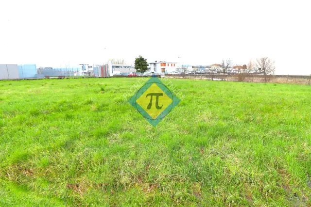 Terreno edificabile in vendita, Via delle Crede, Pordenone - Foto 1