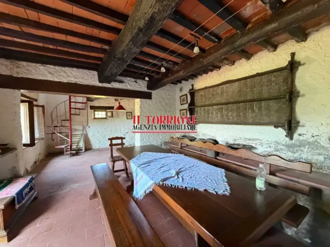 Magazzino in Strada Provinciale Mammianese, Pescia, {3} - Foto 2