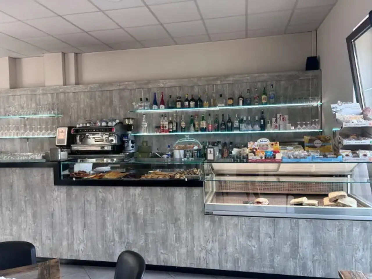 Bar in , Leini', {3} - Foto 2