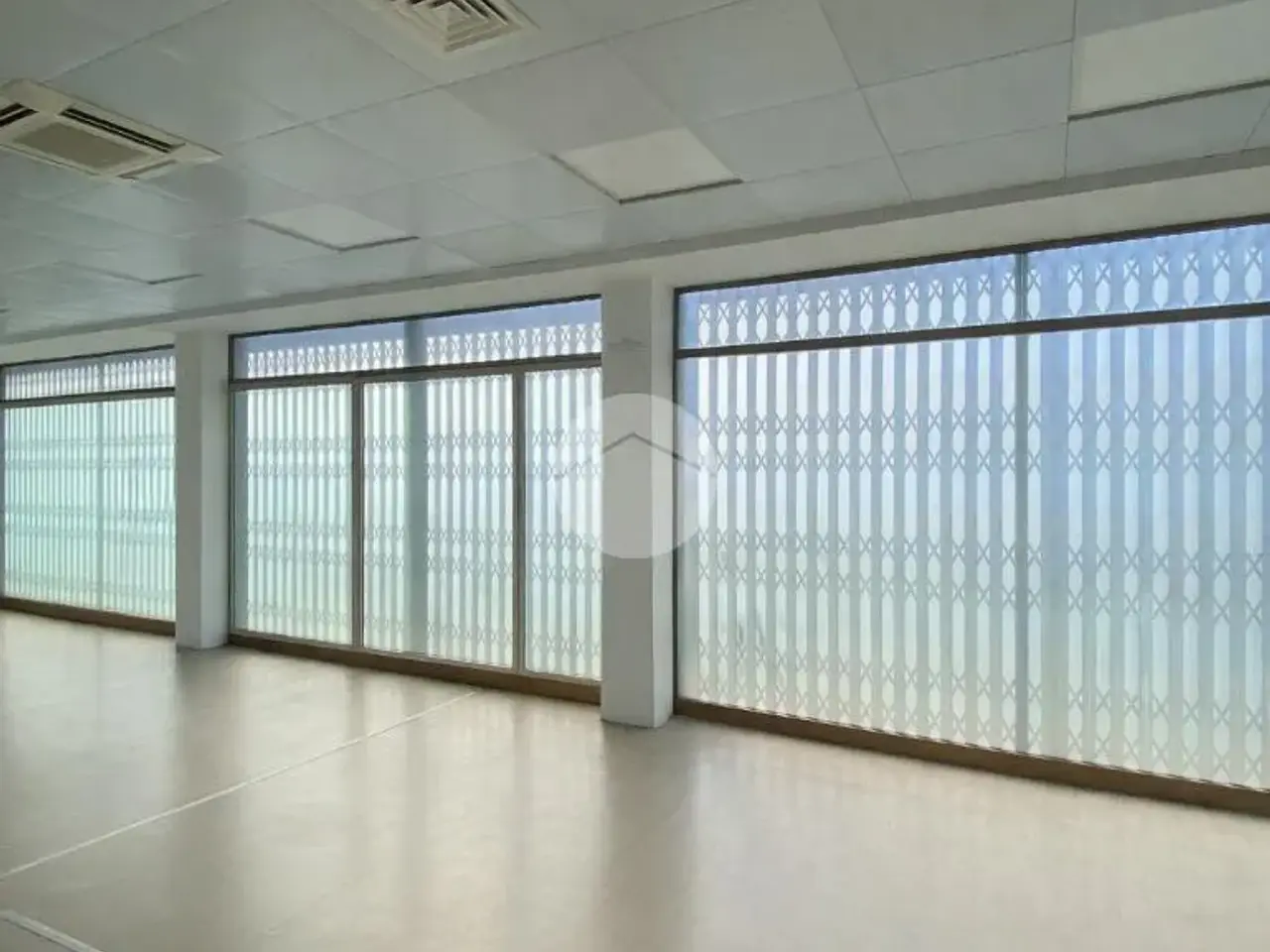 Negozio in Viale Brembo, Dalmine, {3} - Foto 1