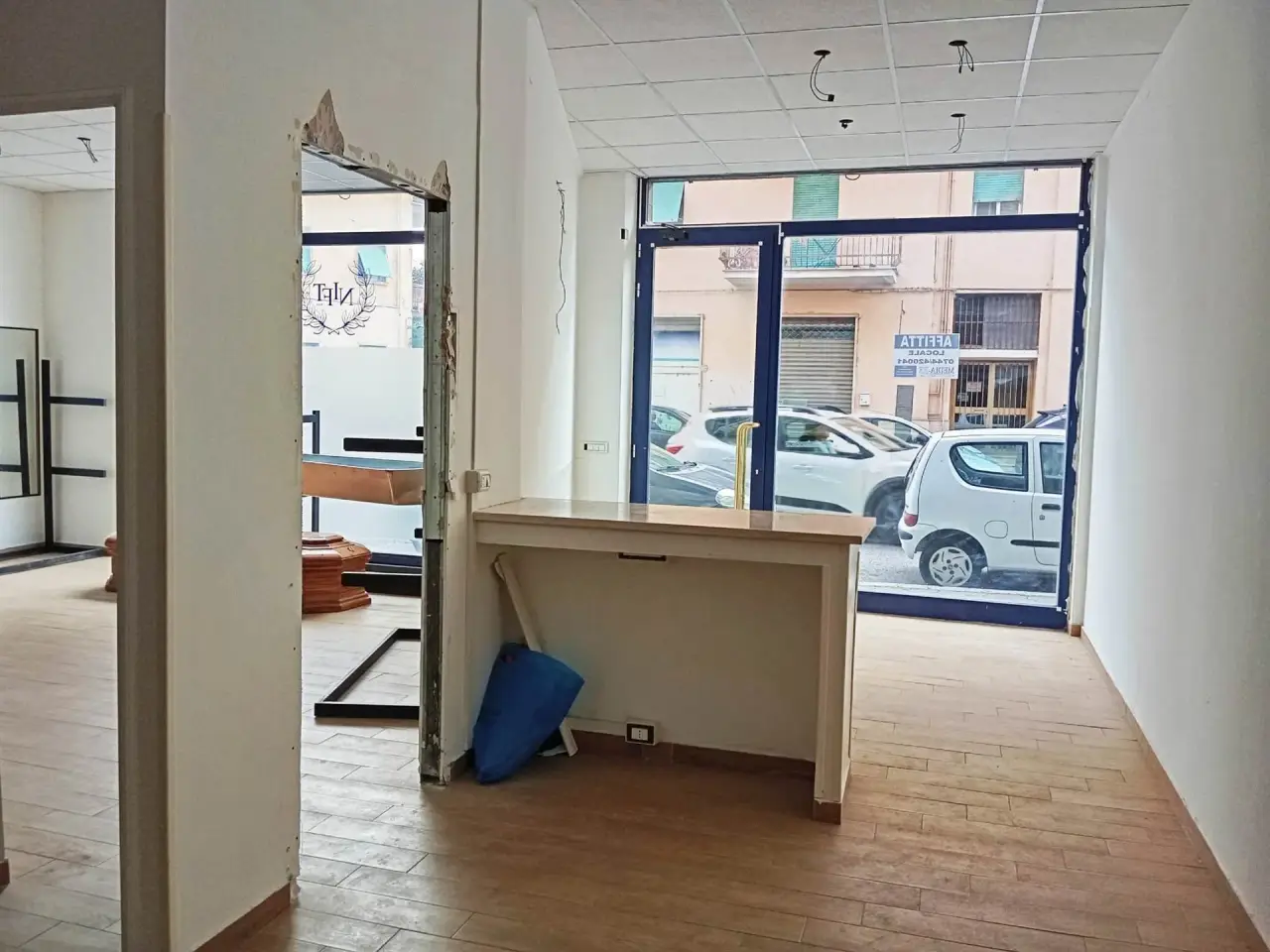 Negozio in Via del Lanificio, Terni, {3} - Foto 1