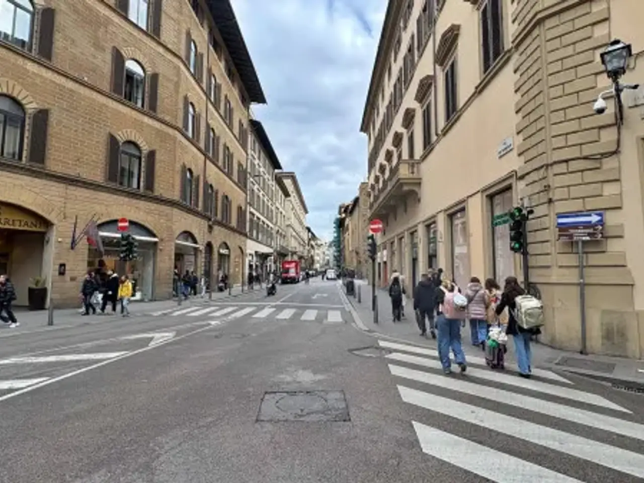 Negozio in Via Panzani 2, Firenze, {3} - Foto 1