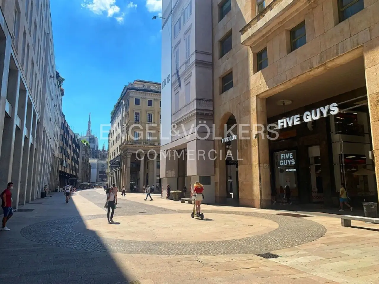 Ufficio in , Milano, {3} - Foto 1
