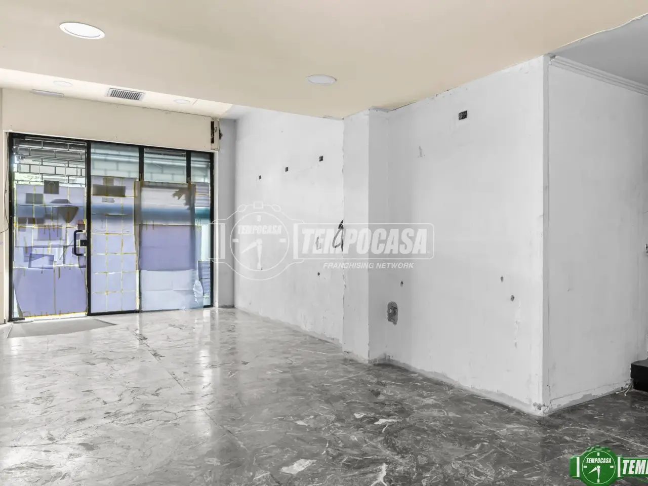 Negozio in Corso di Porta Nuova 46, Milano, {3} - Foto 2