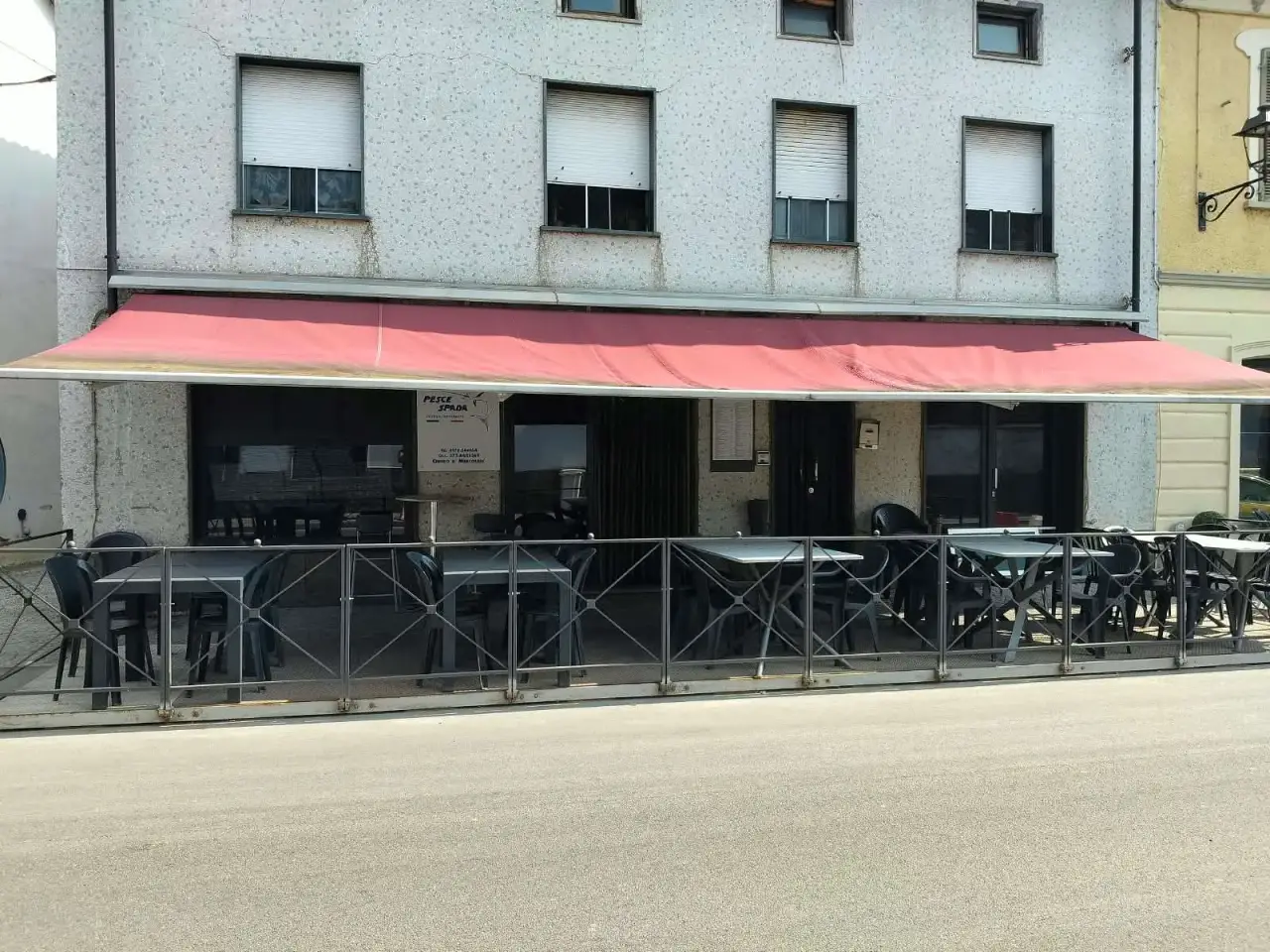 Bar in Via Cavour  37, Sommariva Del Bosco, {3} - Foto 1