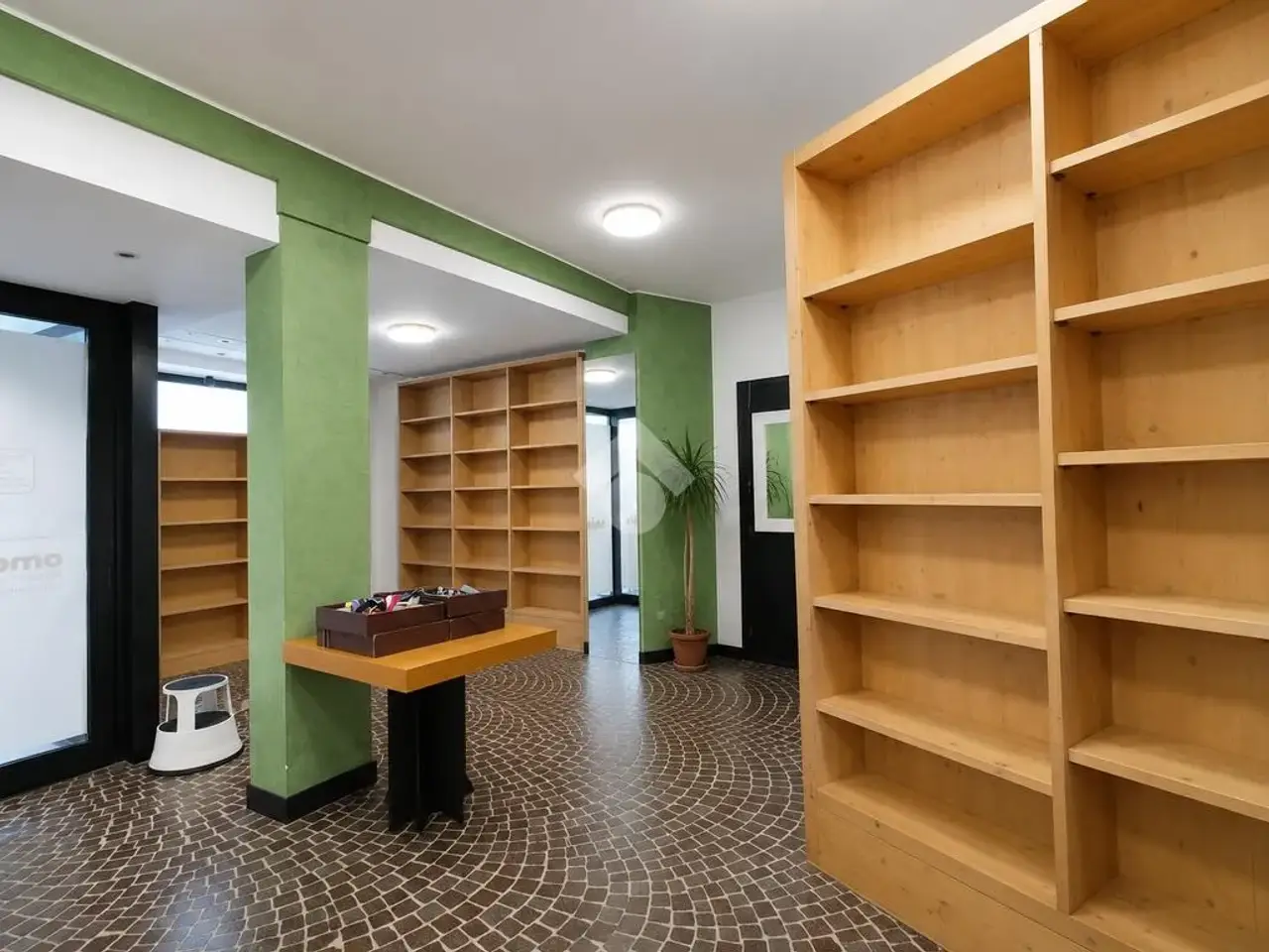 Ufficio in Via Ambrogio Villa, Melzo, {3} - Foto 1