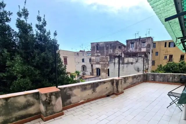 Apartament in Vico San Mandato 33, Napoli - Photo 1