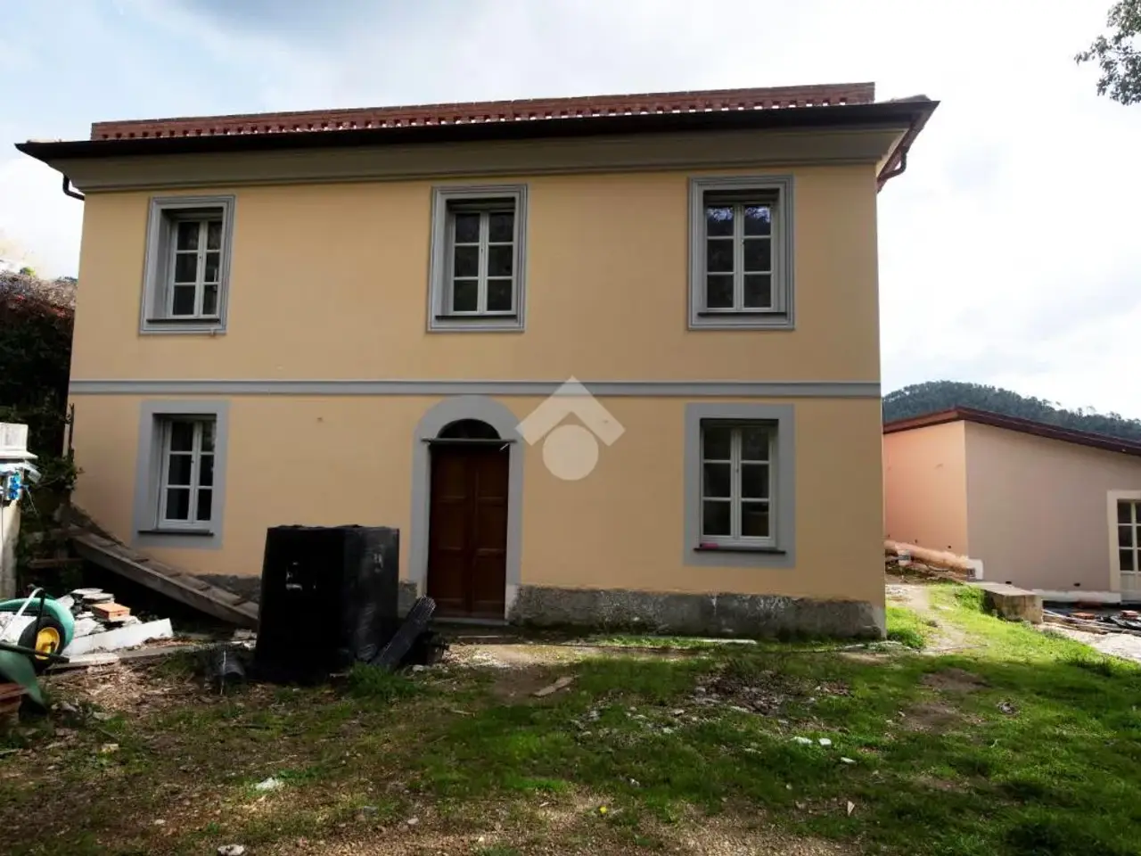 Palazzina commerciale in Localita' Nansola, Casarza Ligure, {3} - Foto 1