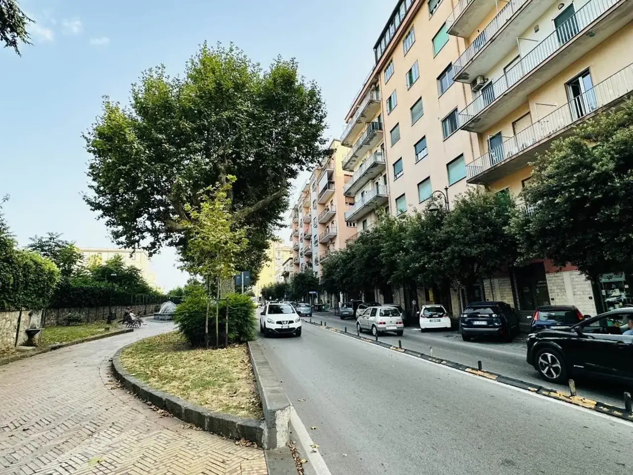 Negozio in , Cava De' Tirreni, {3} - Foto 1