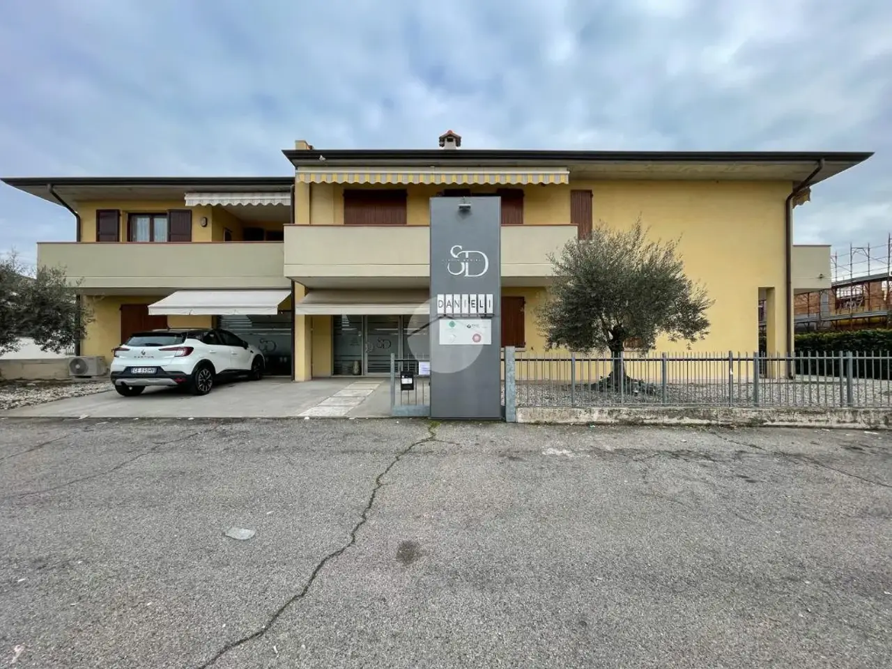 Negozio in Viale H. Dunant 61, Castiglione Delle Stiviere, {3} - Foto 1