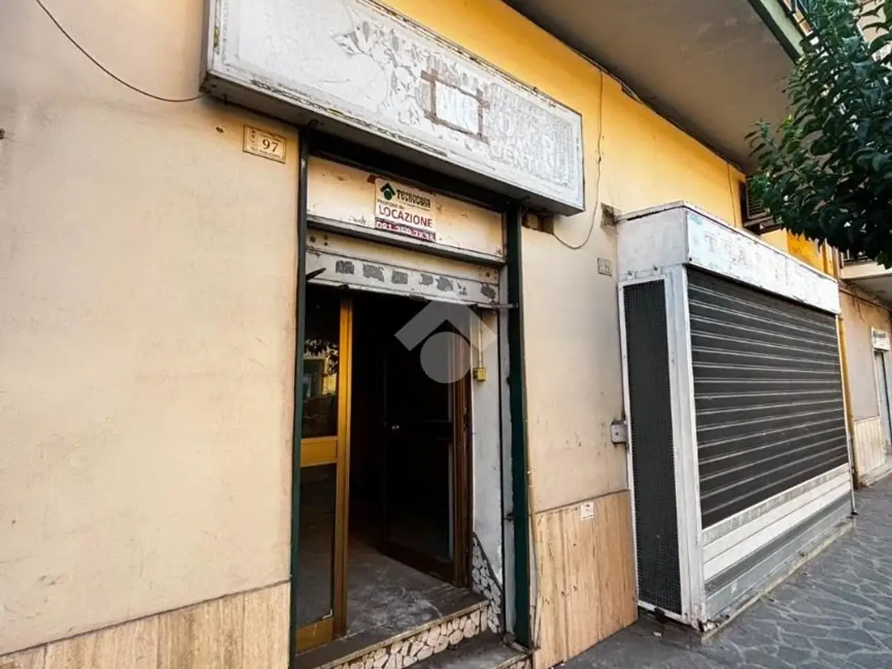 Negozio in Via Santa Maria a Cubito 103, Qualiano, {3} - Foto 1