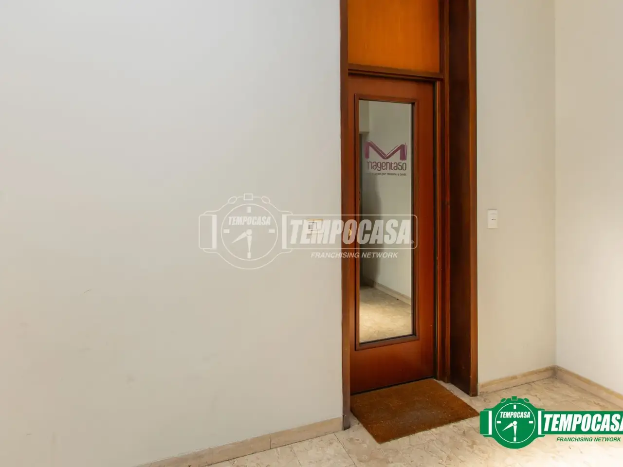 Ufficio in Via Magenta 50, Busto Arsizio, {3} - Foto 2