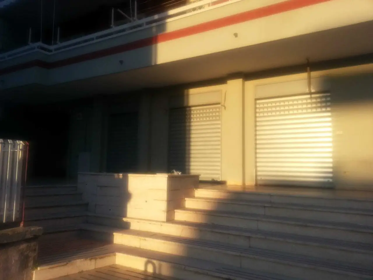 Negozio in Via della Resistenza, Scafati, {3} - Foto 1
